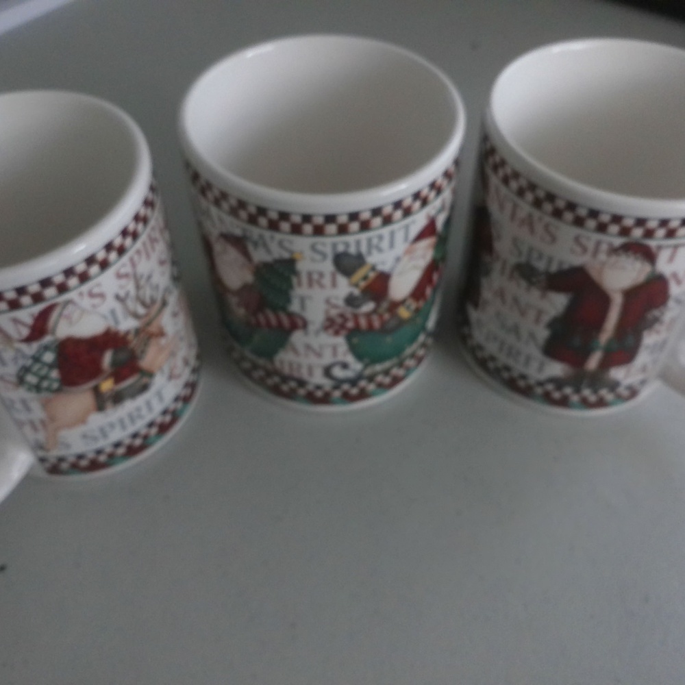 3 VINTAGE SANTA'S SPIRIT DEBBIE MMUM COFFEE MUGS with different SANTA DESIGNS